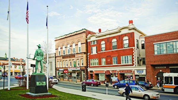Massachusetts şehir meydanı